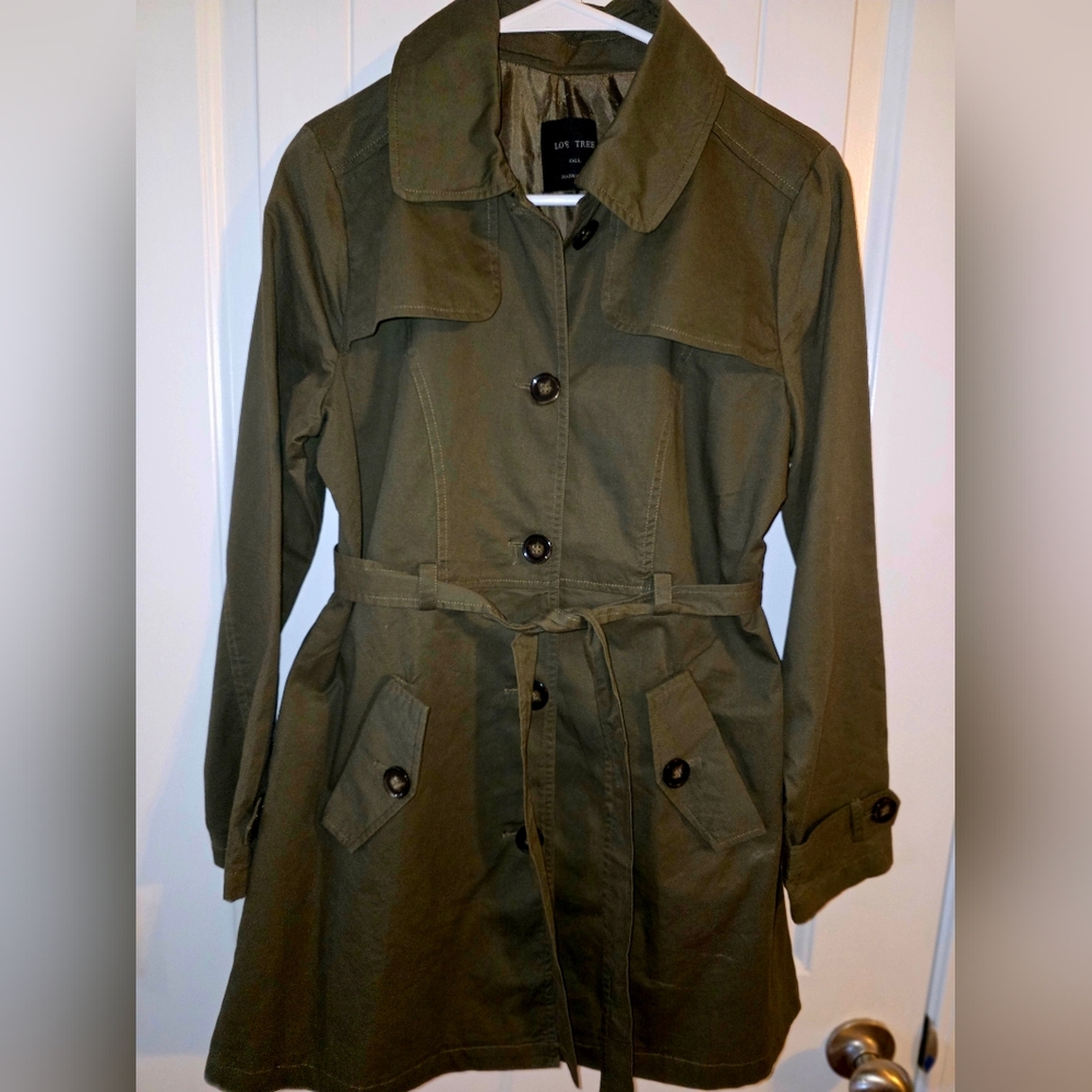 Love Tree Olive Green Trench Coat - Classic Women's Jacket Size Small ❤️